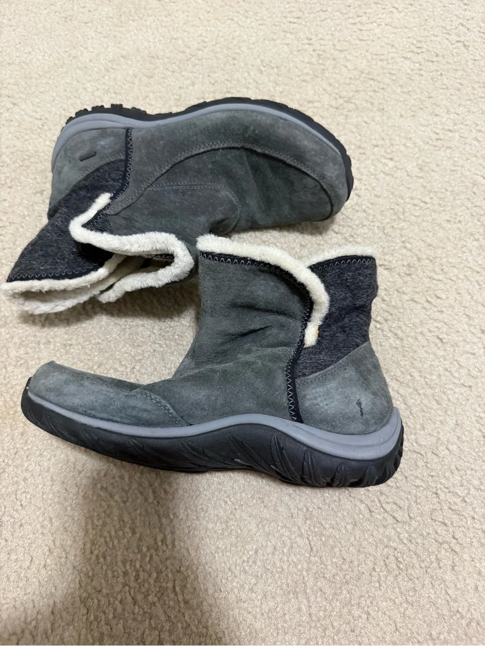 Patagonia Gray Winter Shearling-Lined Boots